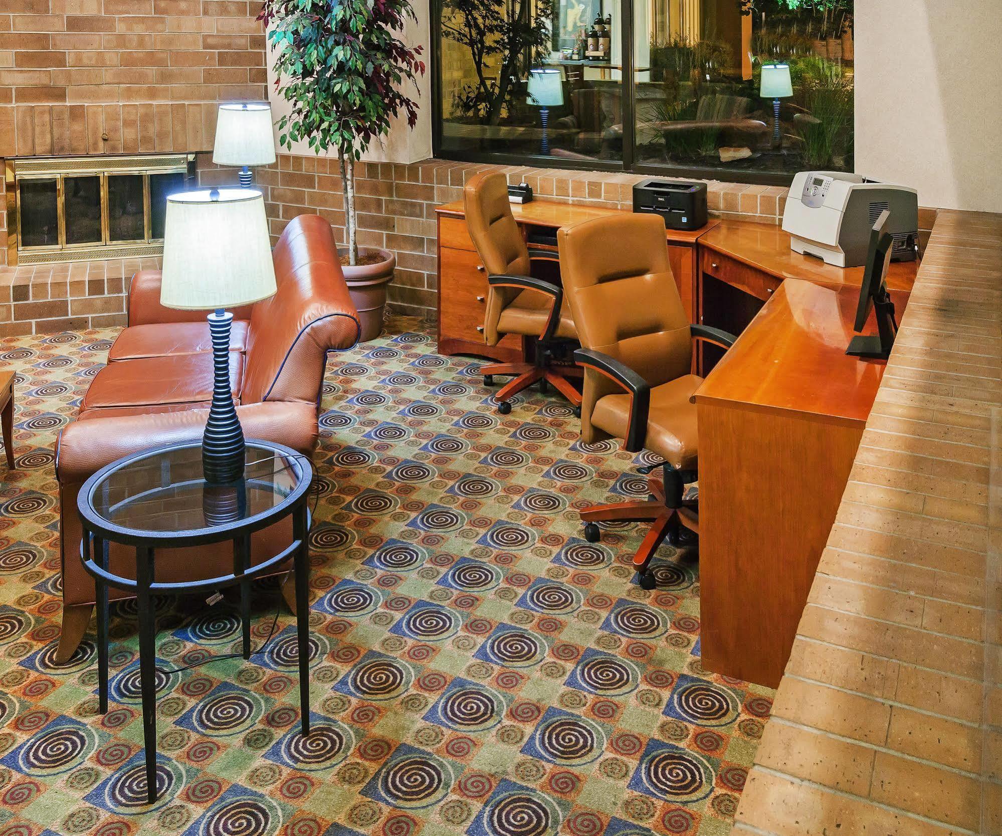 Americinn By Wyndham Omaha Exterior foto